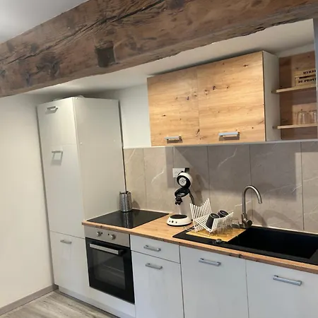 아파트 Avec Jacuzzi